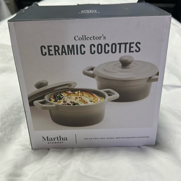 Martha Stewart collectors ceramic cocottes. New in box , never opened . - Picture 1 of 2